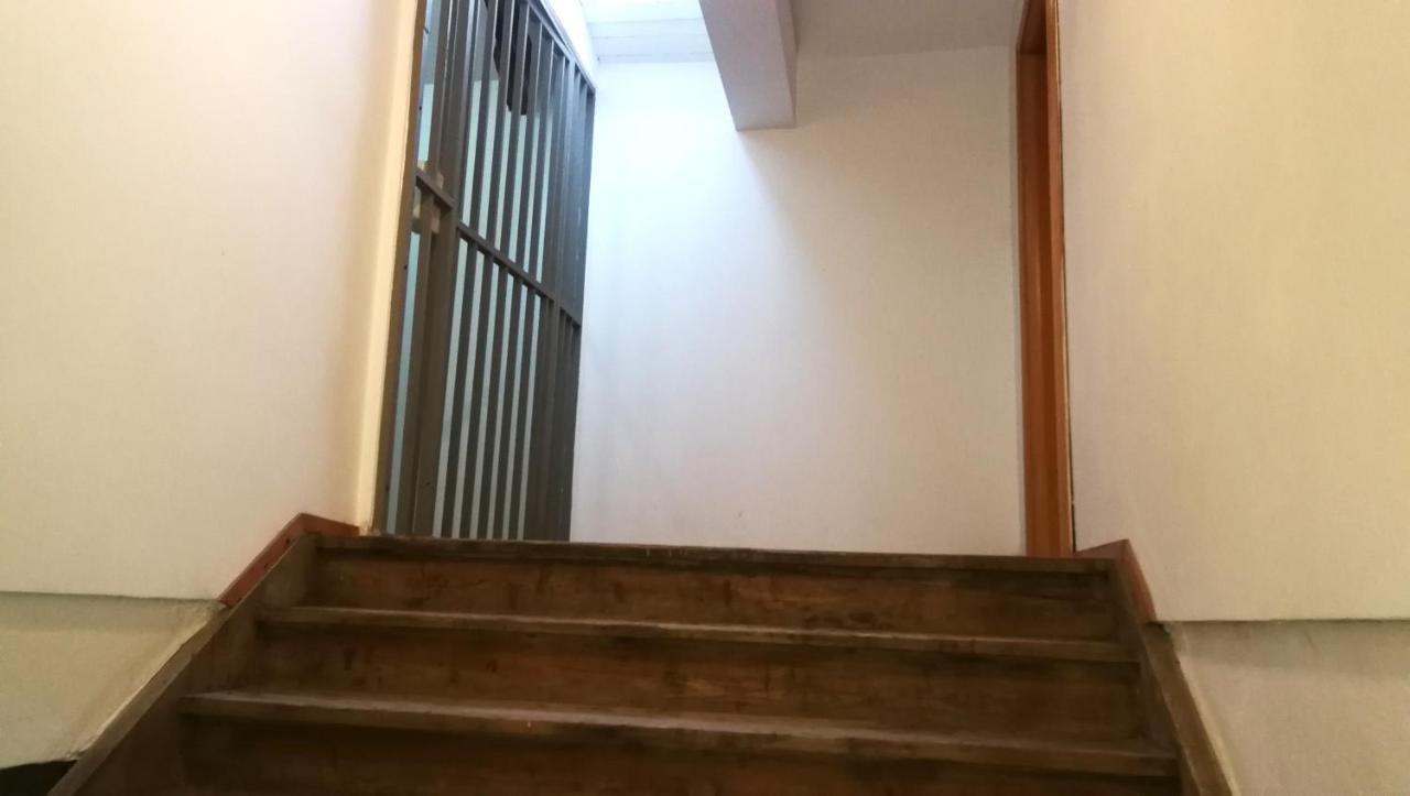 Central Loft Tiranë Ngoại thất bức ảnh